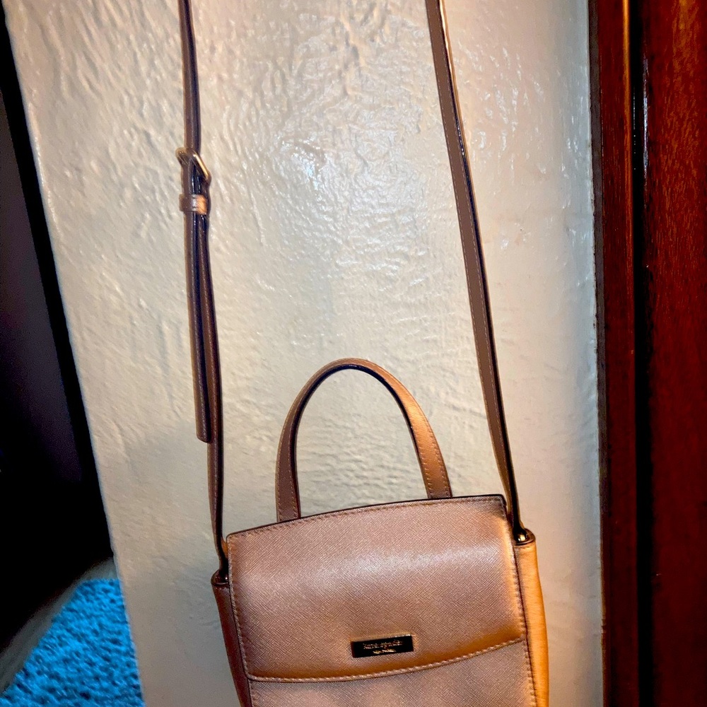 Kate spade crossbody with adjustable straps